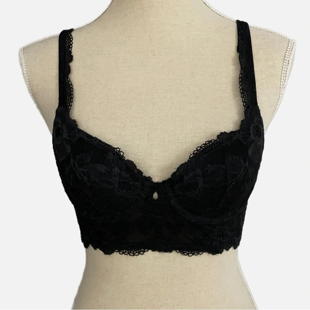 Victoria’s Secret Body By Victoria Lined Demi Bustier Bra Black Lace‎ Size 32B